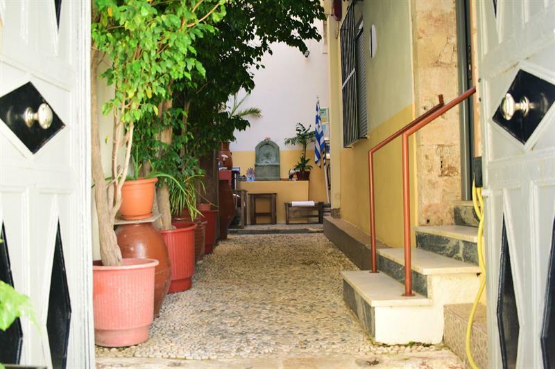 Stoa * La Canea
